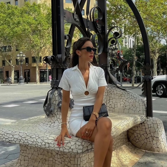 Blogger’s Favorite 🤩 NWT Zara Oyster White Ring Detail Preppy Mini Dress - Picture 15 of 15